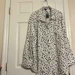 Torrid size 4X color black and white